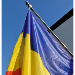 Kit steag Romania cu brat profesional pentru fixare pe perete, 90 x 150 cm Kit steag Romania cu brat profesional pentru fixare pe perete, 90 x 150 cm