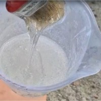 Solutie etansare 500 ml + Perie aplicare, ideale in sigilarea acoperisurilor, tevilor, peretilor etc