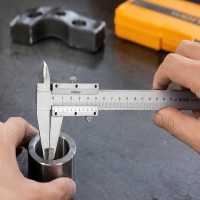 Subler Mecanic Inoxidabil 0-150 mm, Șubler Profesional pentru Măsurători Precise Subler Mecanic Inoxidabil 0-150 mm, Șubler Profesional pentru Măsurători Precise