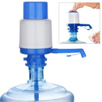 Pompa manuala pentru apa, foarte utila pentru sticlele de 2-3-5-8-10 L